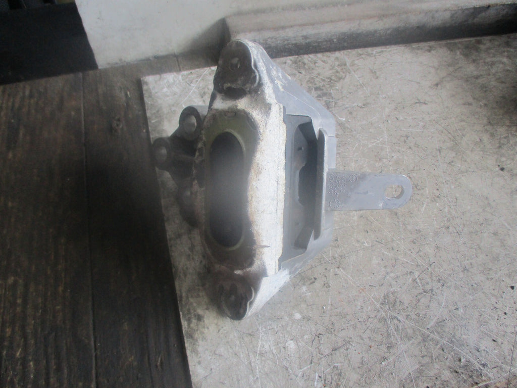 VAUXHALL ZAFIRA C 2017 1.4 PETROL UPPER GEARBOX MOUNT 13248549