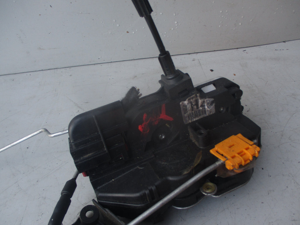 VAUXHALL INSIGNIA 2011 OSF DRIVER SIDE RONT DOOR LOCK MECHANISM 3023880