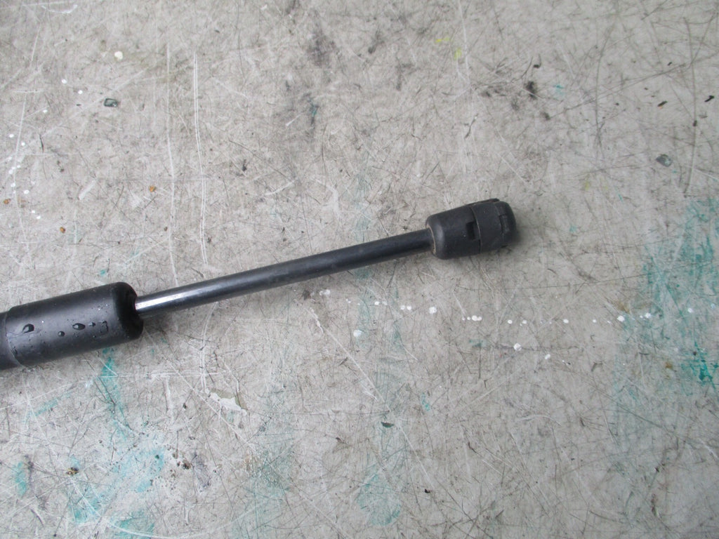 2017 BMW 320D BONNET GAS STRUTS RAMS 248570