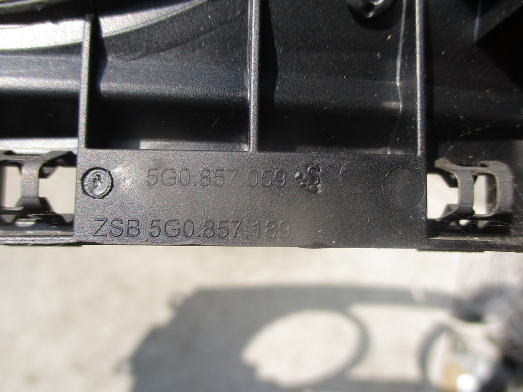 2015 VOLKSWAGEN GOLF MK7 SPEEDO SPEEDOMETER SURROUND TRIM 5G0857059S