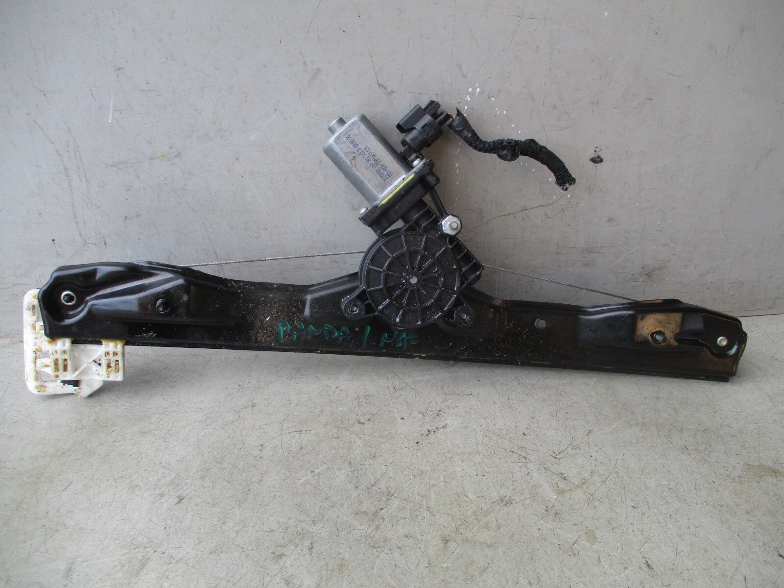 2019 FIAT PANDA MK3 NSF PASSENGER SIDE FRONT WINDOW MOTOR REGULATOR 52076550