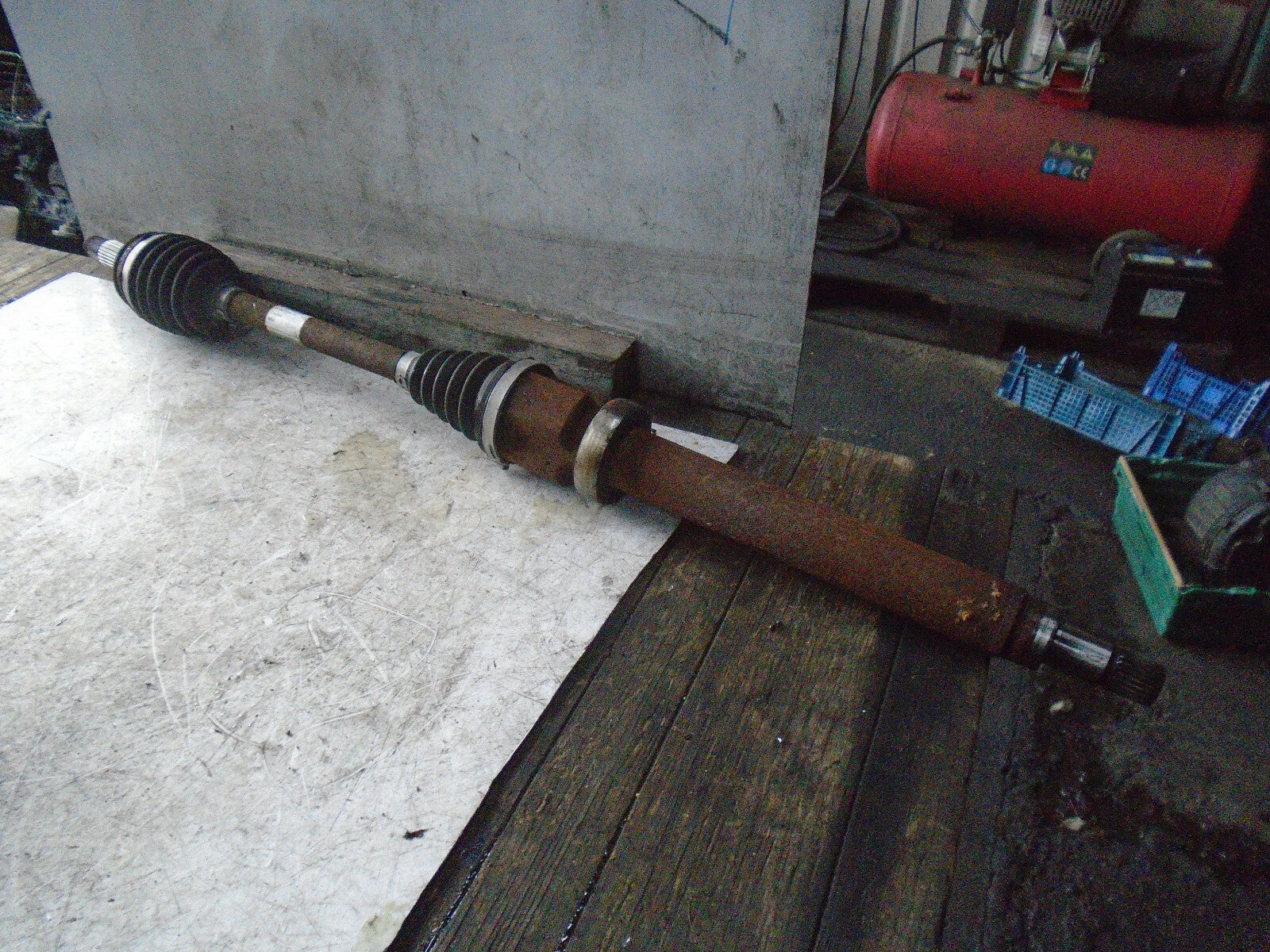 FORD FEISTA MK7 1.2 PETROL MANUAL DRIVER SIDE DRIVESHAFT 8V513B436AAF