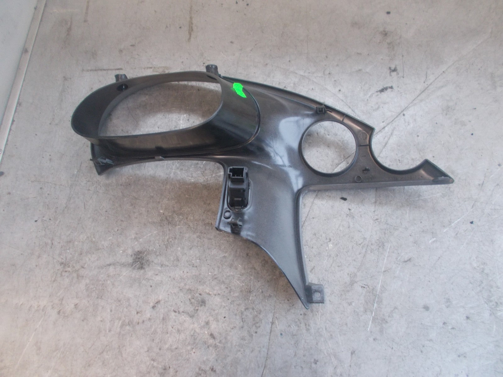 FORD KA RB (MK1) 1996-2008 DASH DASHBOARD STEREO SURROUND TRIM 97KBB04290BDW