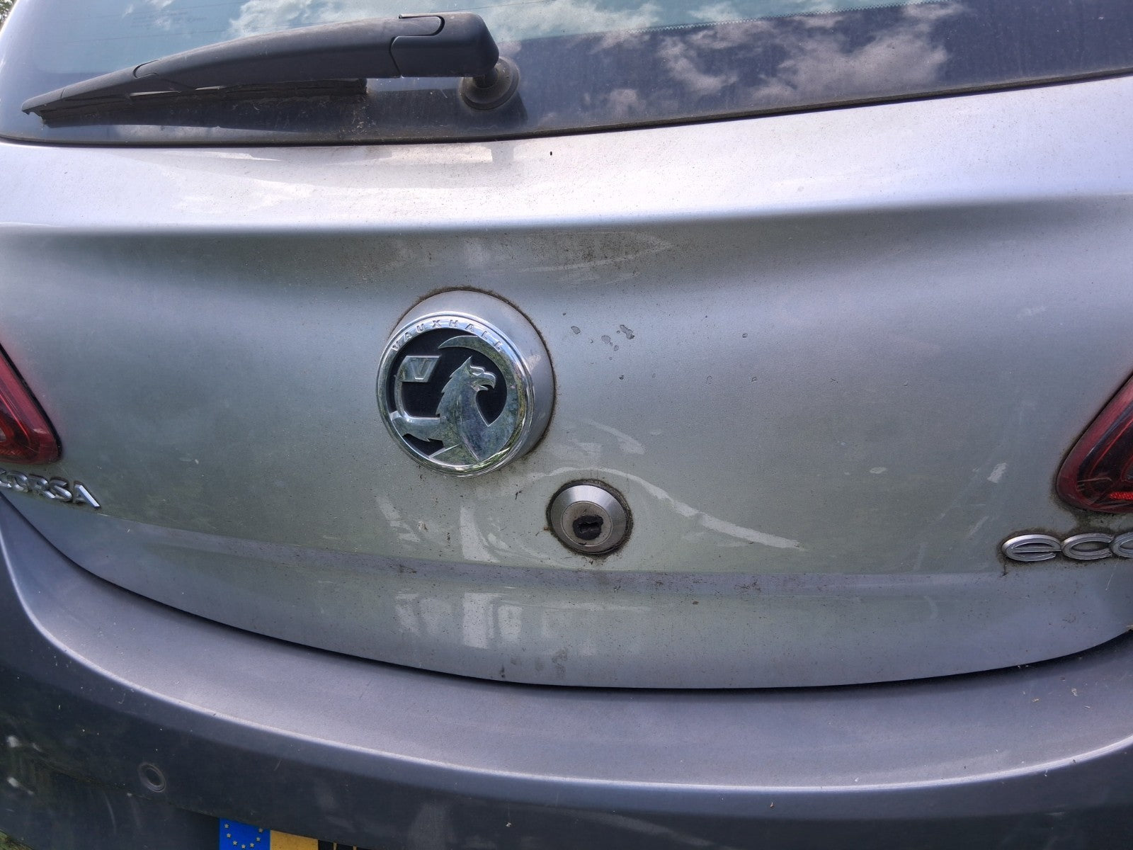2017 VAUXHALL CORSA E 3 DOOR BARE TAILGATE BOOTLID SOVEREIGN SILVER METALLIC 176