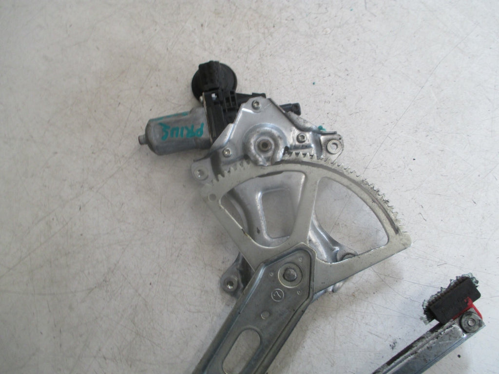 2005 TOYOTA PRIUS OSR DRIVER SIDE REAR DOOR WINDOW REGULATOR MOTOR 85710-35180