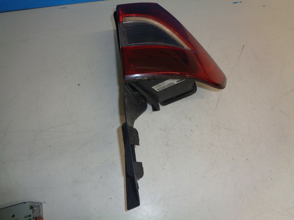 FORD GALAXY MK3 2010 OS DRIVER SIDE REAR TAILLIGHT 6M2113404EG