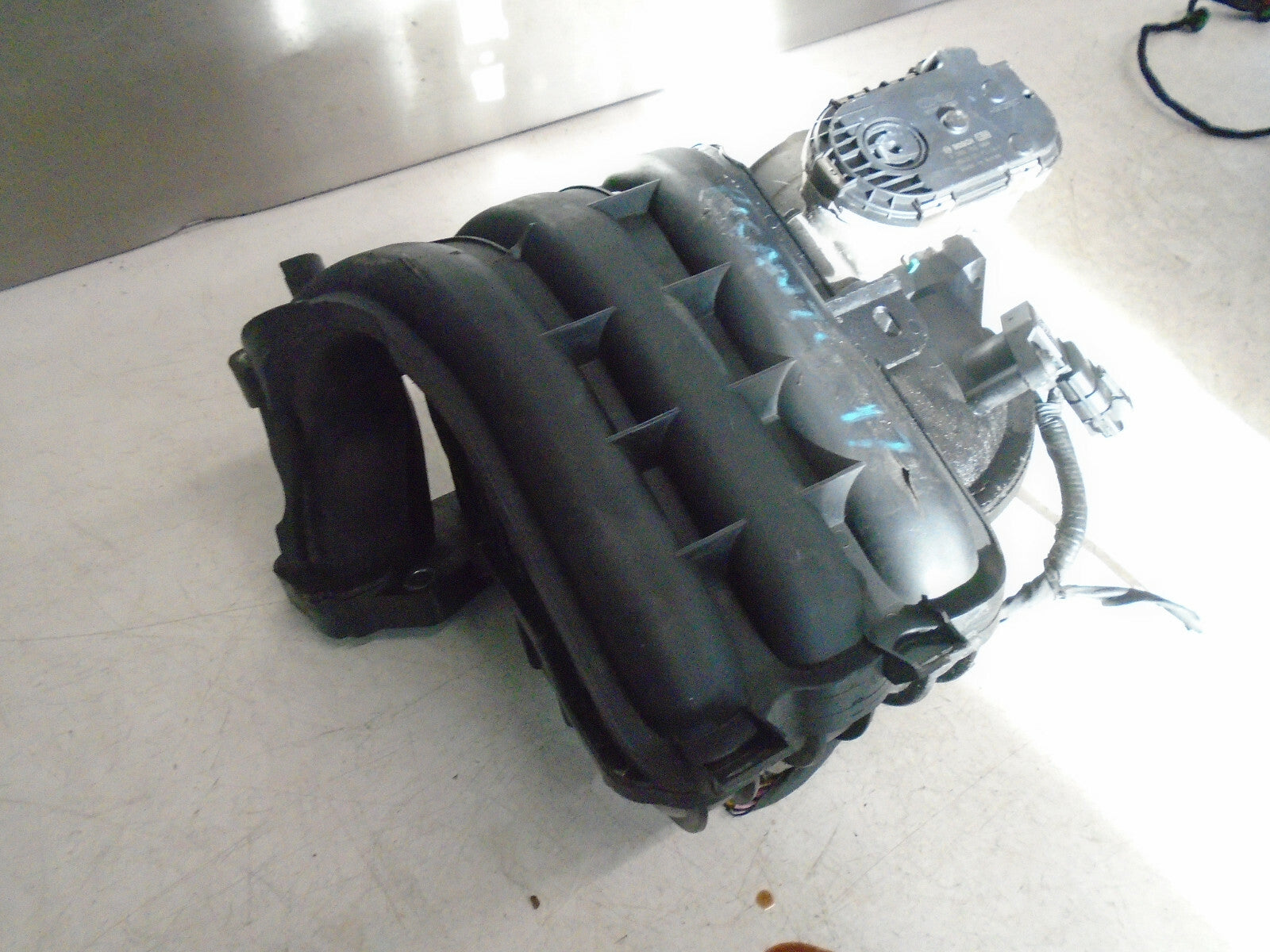 KIA PICANTO 2017 MK2 1.0 PETROL AIR INTAKE MANIFOLD 3510004205