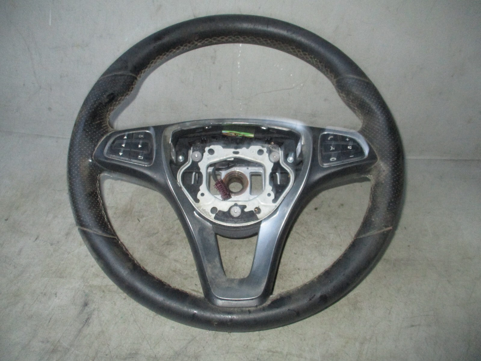2018 MERCEDES BENZ A CLASS W176 LEATHER MULTIFUNCTION STEERING WHEEL A0014609403