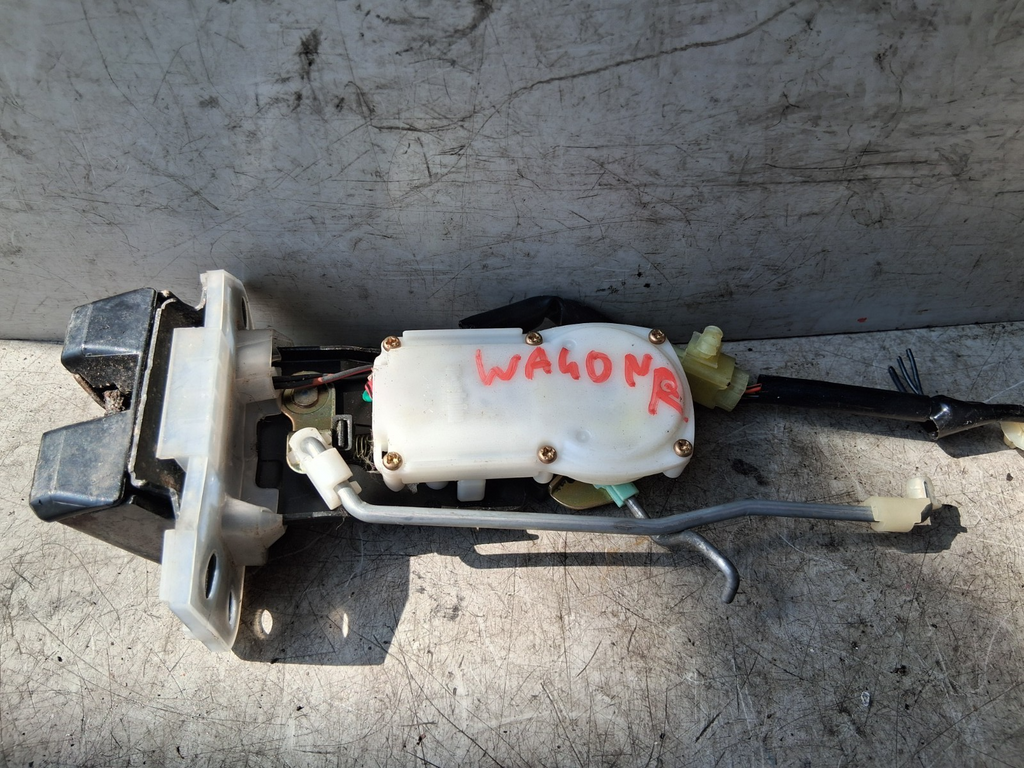 SUZUKI WAGON R 2003 REAR TAILGATE BOOT LOCK MECHANISM