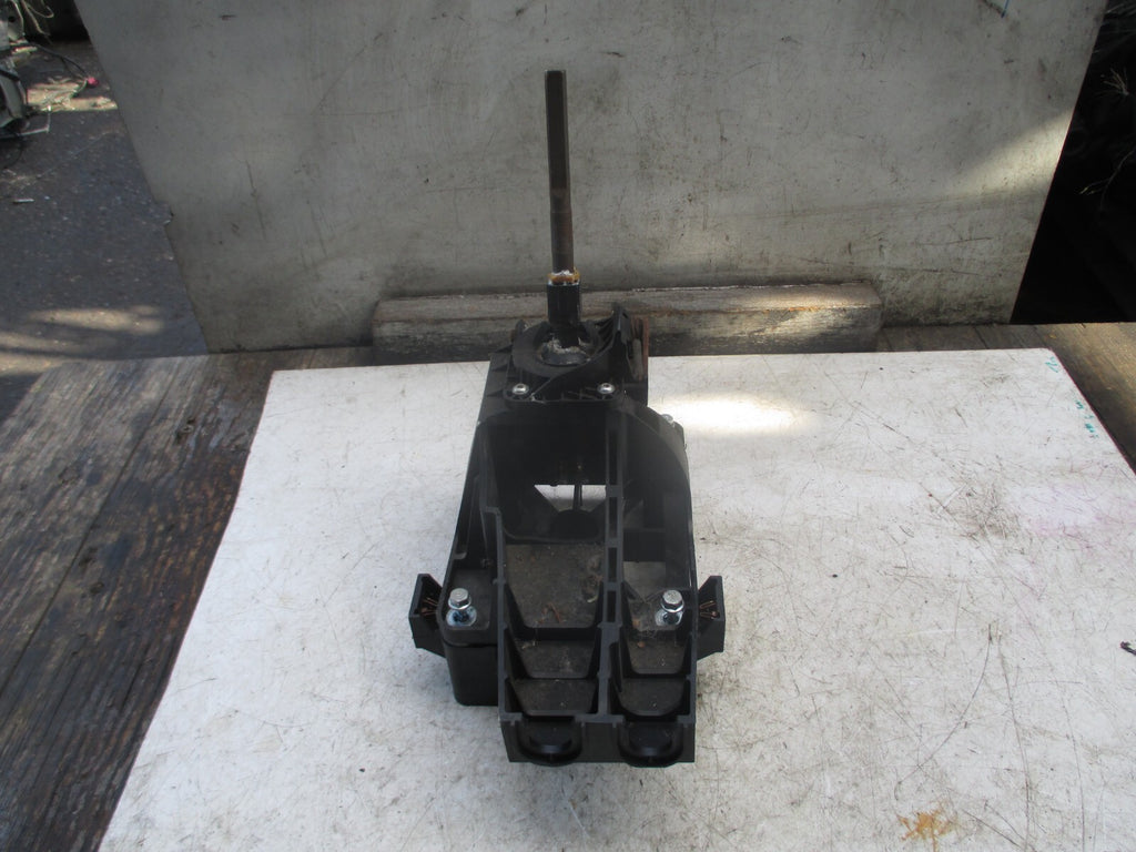 VAUXHALL ASTRA J 2014 MANUAL GEAR SELECTOR 55577540