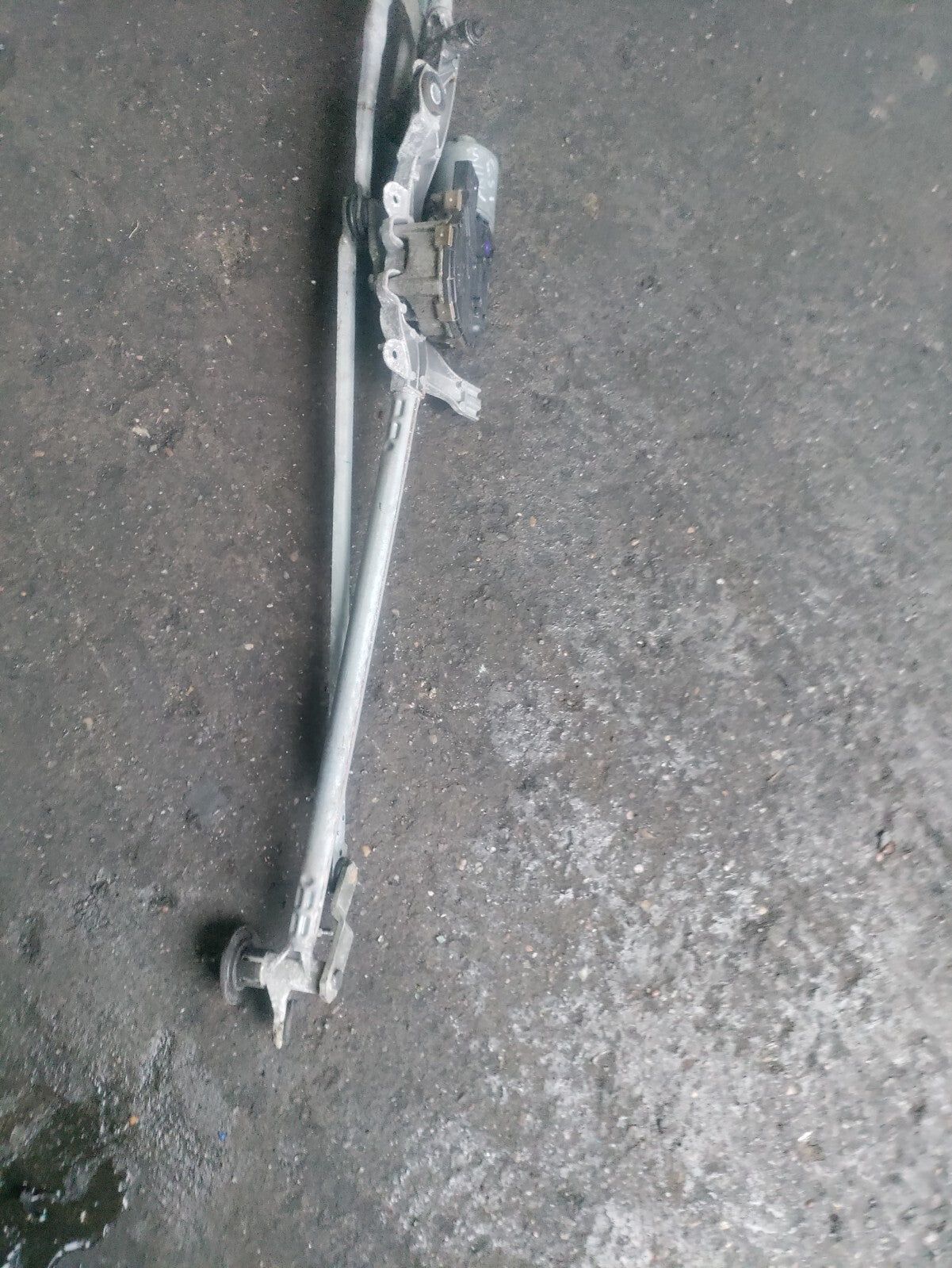 2010 VAUXHALL ASTRA J MK6 WIPER MOTOR & LINKAGE 13262436