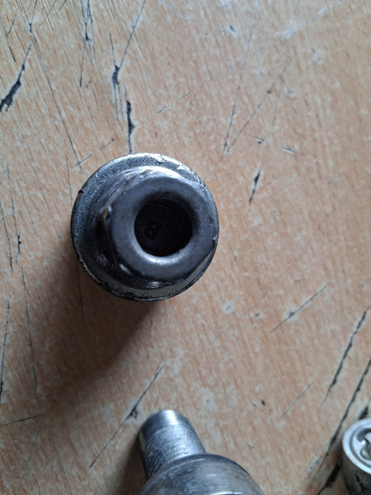2022 AUDI Q2 S LINE MK1 4 LOCKING WHEEL NUTS WITH KEY