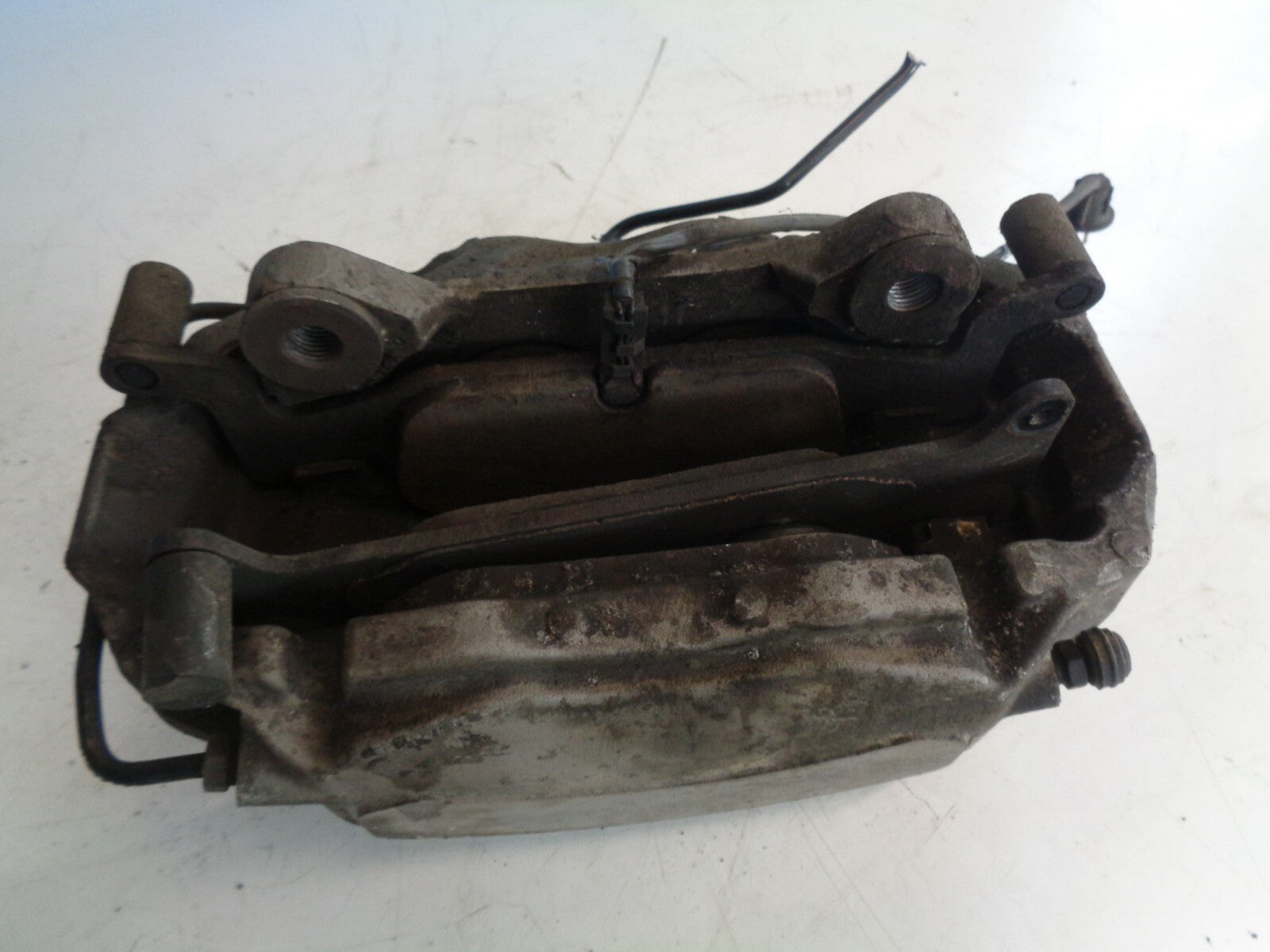 AUDI A5 2017 MK2 8W6 2.0 DIESEL NSF PASSENGER  SIDE FRONT BRAKE CALIPER