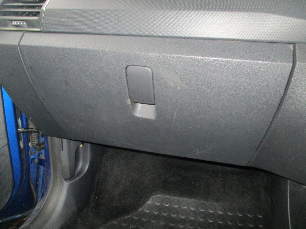 2019 SKODA FABIA MK3 NJ NSF PASSENGER SIDE STORAGE COMPARTMENT GLOVEBOX