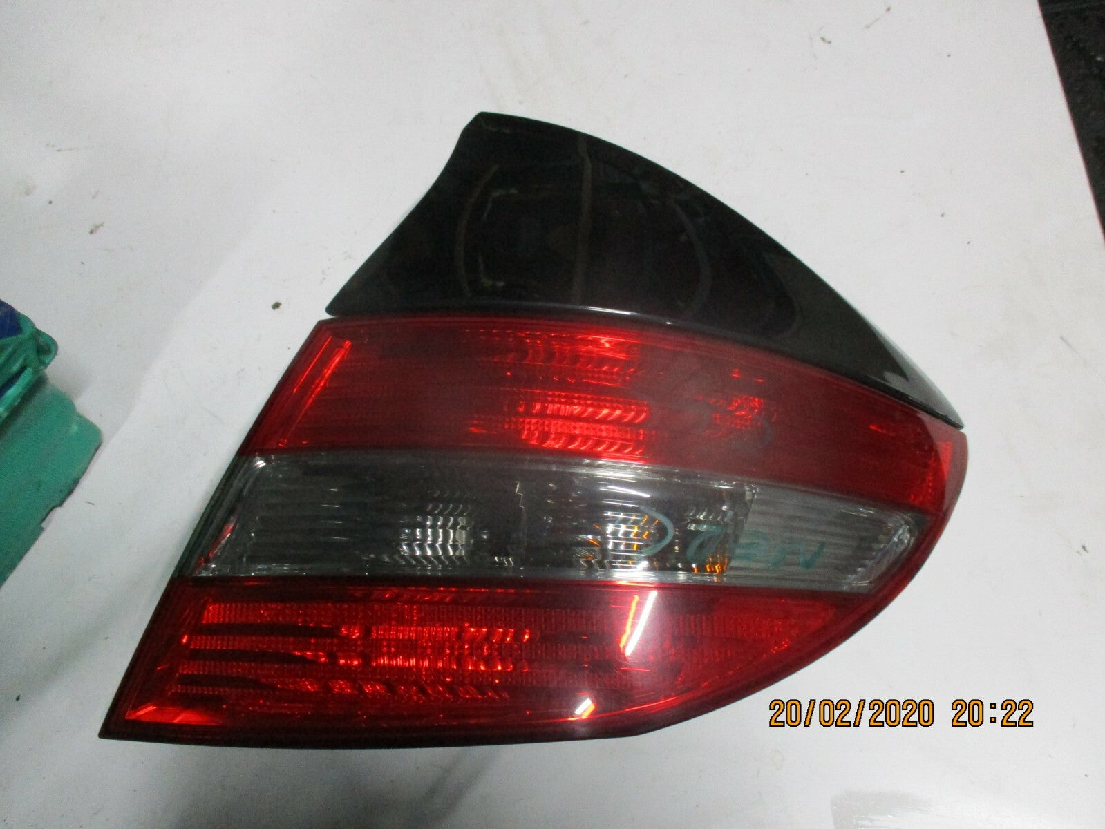 MERCEDES CLC CLASS CL203 2010 OSR DRIVER SIDE REAR BRAKE TAIL LIGHT A2038205264K
