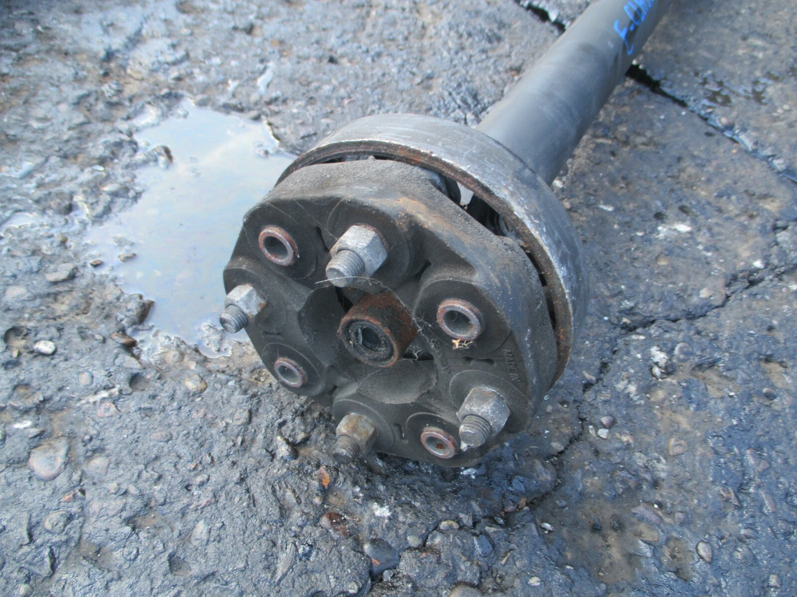 MERCEDES E CLASS W212 2010 DIESEL 2 PART DRIVE PROPELLER PROP SHAFT A2122016