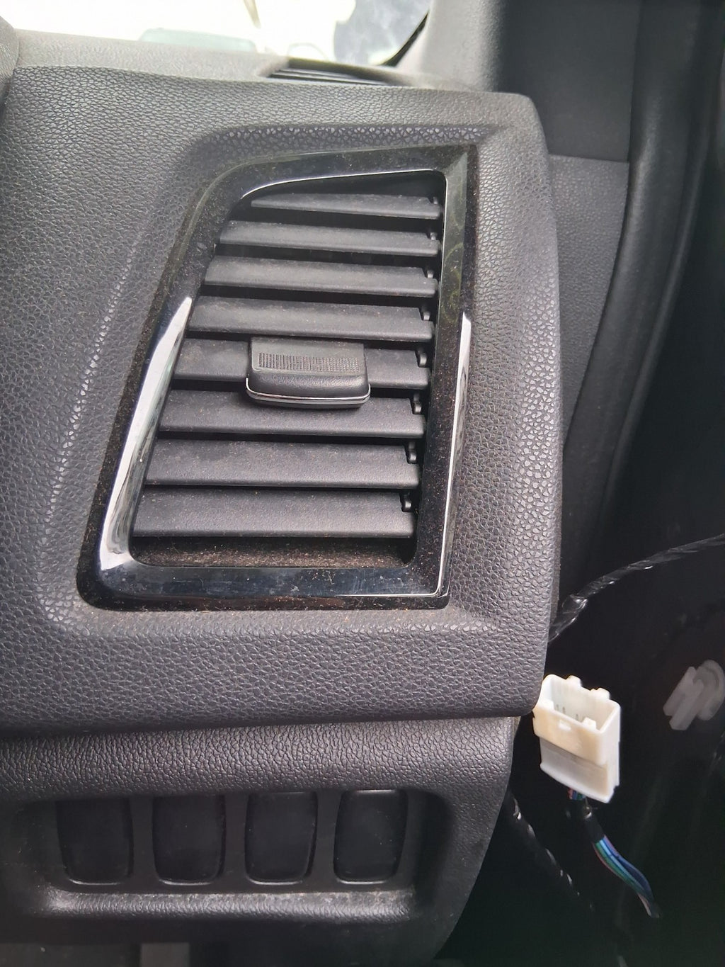 2020 MITSUBISHI ASX OSF DRIVER SIDE FRONT RIGHT AIR VENT