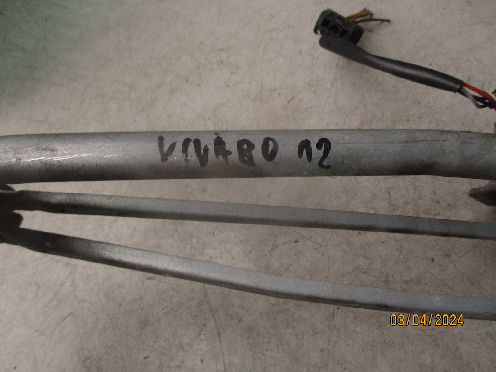 2012 VAUXHALL VIVARO FRONT WIPER MOTOR & LINKAGE 53554102