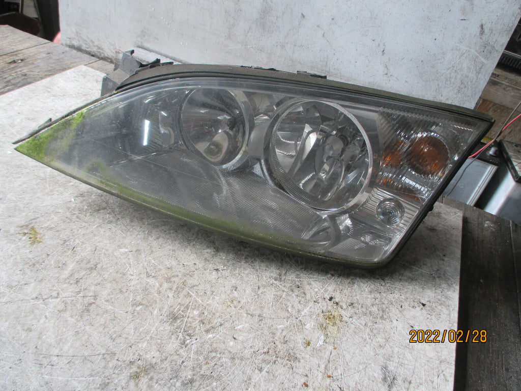 FORD MONDEO MK3 2003 NSF PASSENGER SIDE FRONT HEADLIGHT HEADLAMP 1S7113006TE