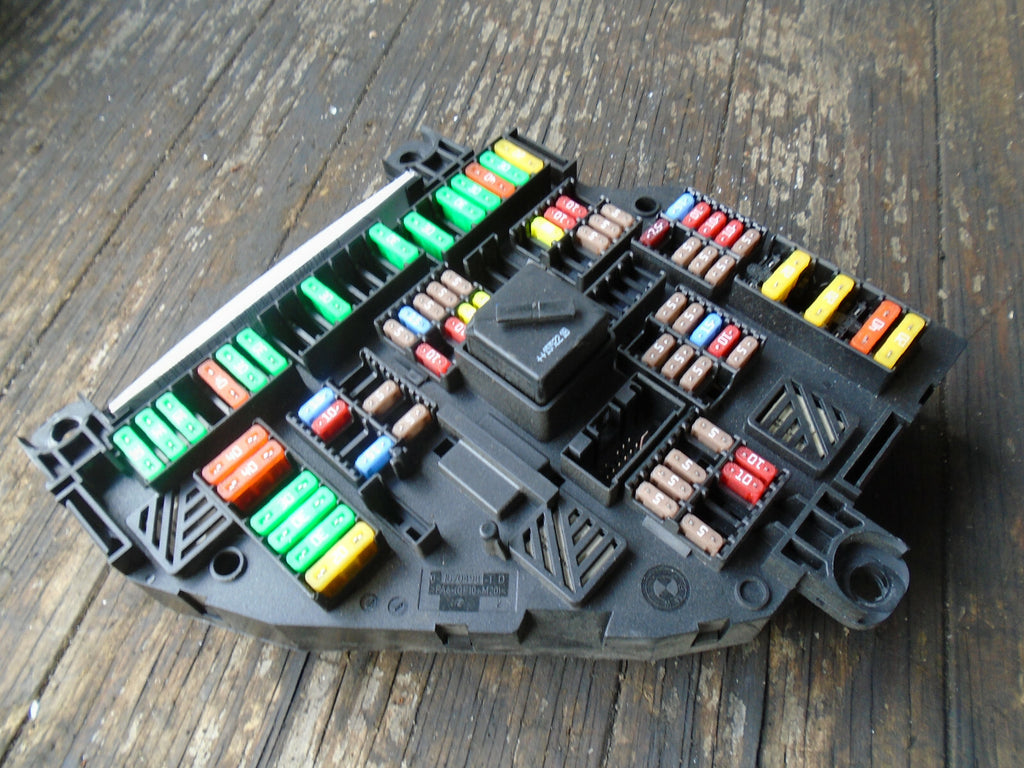 BMW 5 SERIES GT F07 2016 POWER DISTRIBUTION FUSE BOX 9264924