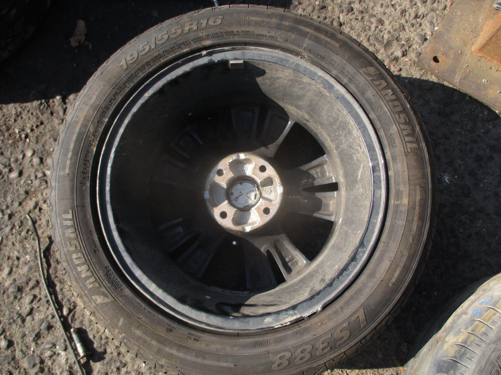 2016 CITROEN DS3 16 INCH ALLOY WHEEL WITH TYRE 195/55ZR16 REF 3