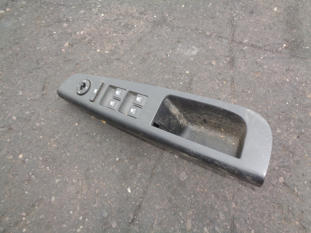 KIA CEED MK1 OSF DRIVER SIDE FRONT DOOR WINDOW SWITCH 935701H120