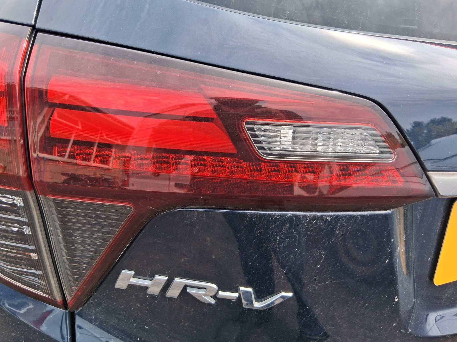 2020 HONDA HR-V FACELIFT NSR PASSENGER SIDE REAR LEFT INNER TAIL LIGHT