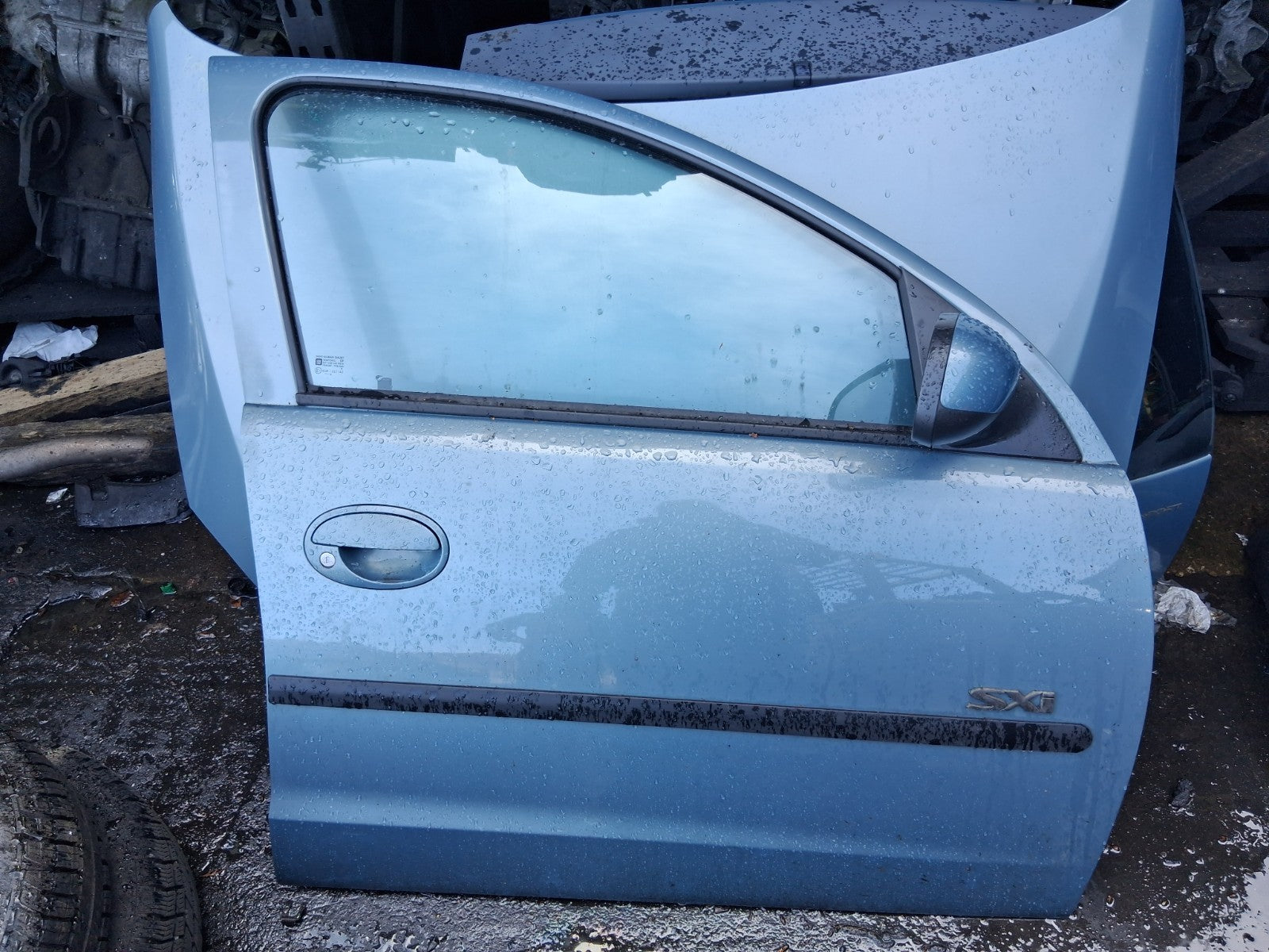 2006 VAUXHALL CORSA C OSF DRIVER SIDE FRONT RIGHT COMPLETE DOOR BLUE