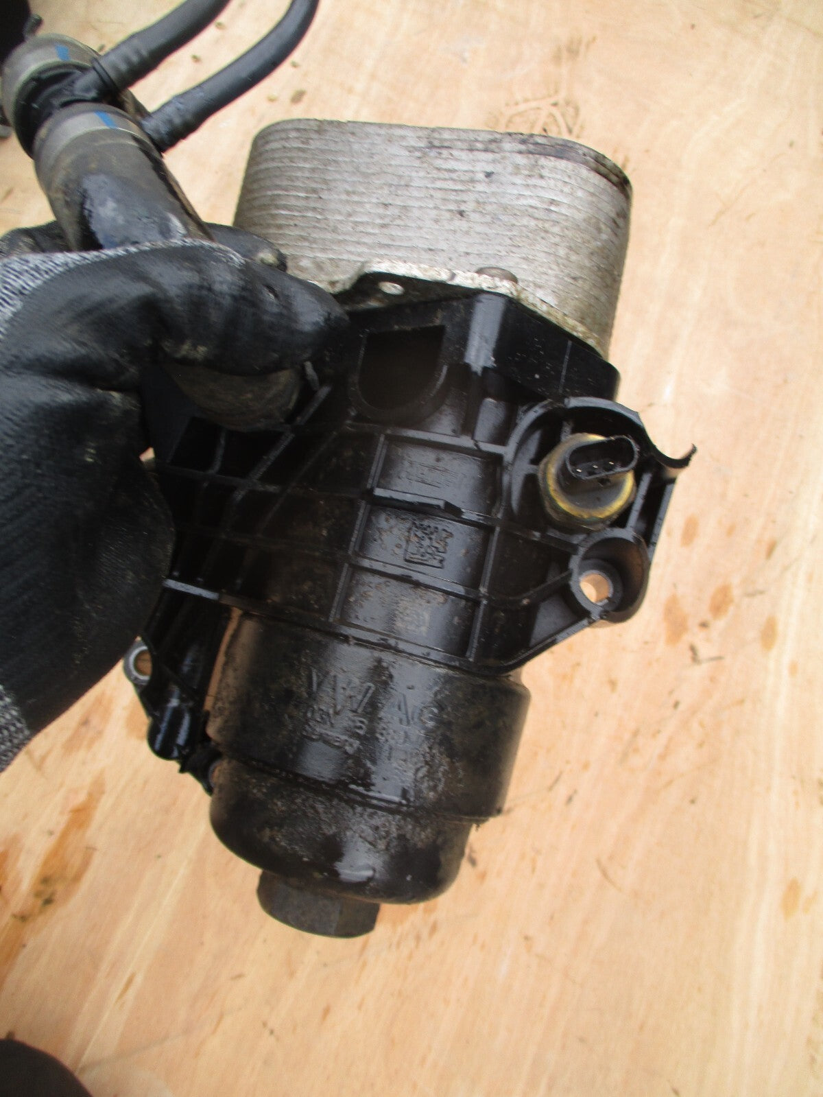 2022 VW VOLKSWAGEN CRAFTER MK2 2.0 TDI DIESEL OIL FILTER HOUSING 03N117021