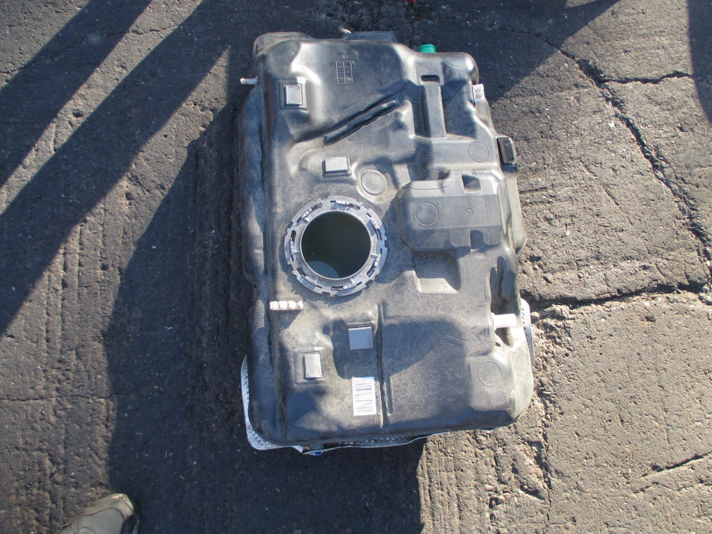 MERCEDES A CLASS W176 2016 DIESEL FUEL TANK A2464702701LU