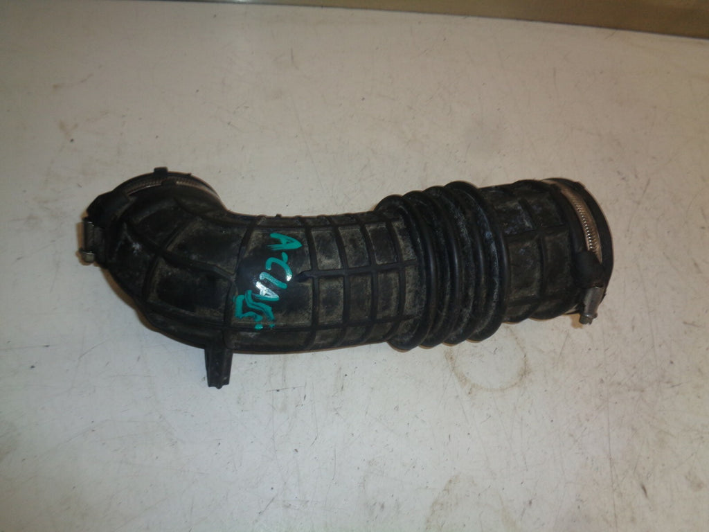 MERCEDES BENZ A CLASS W176 A180 AIR INTAKE PIPE BLOW HOSE A6070900037