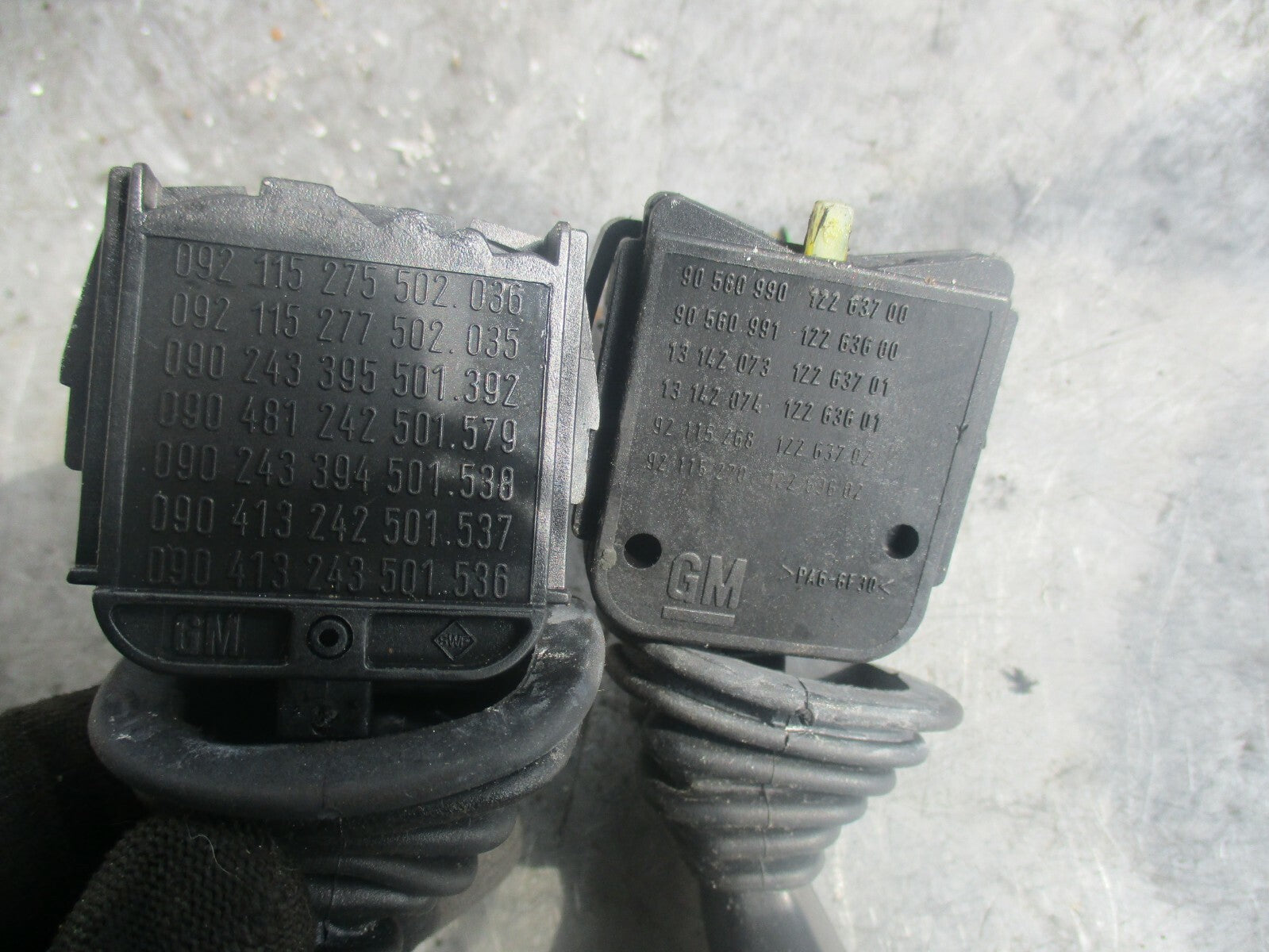 VAUXHALL ZAFIRA A HEADLIGHT WIPER STALKS SWITCHES 90560990