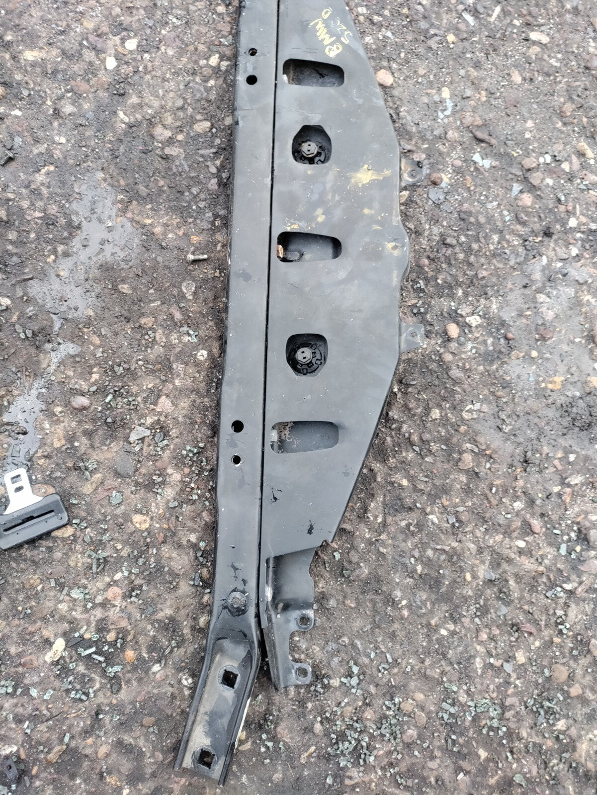 2012 BMW 5 SERIES F10 FRONT UPPER SLAM PANEL SUPPORT CROSS BAR 720069003