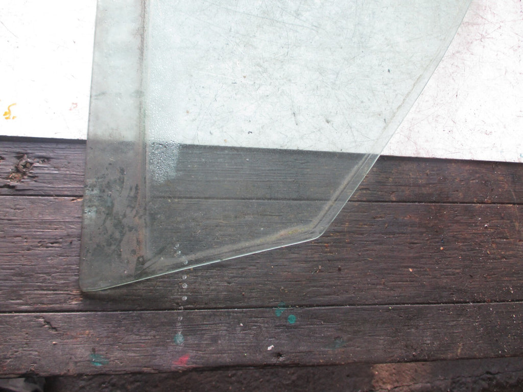 VW VOLKSWAGEN GOLF MK3 1993 5 DOOR OSF DRIVER SIDE FRONT DOOR WINDOW GLASS