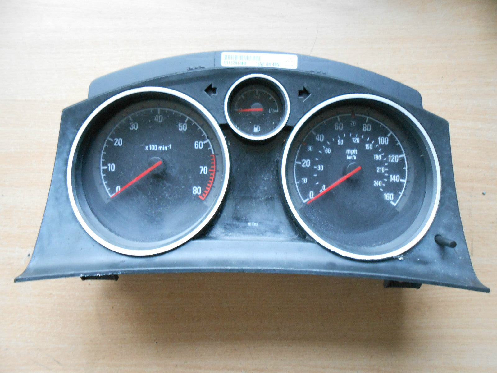VAUXHALL ASTRA H (MK5) 2007 1.6 16V (Z16XEP) CLOCKS SPEEDO INSTRUMENT CLUSTER