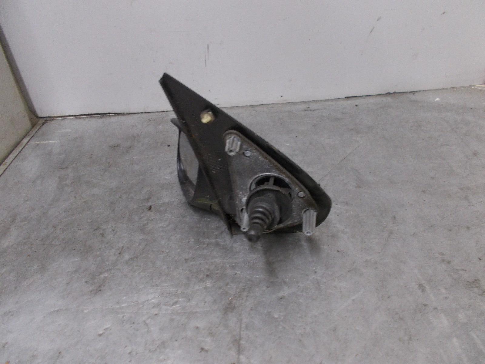 PEUGEOT 206 NS/ PASSENGER SIDE MANUAL WING MIRROR BLACK CP5005000