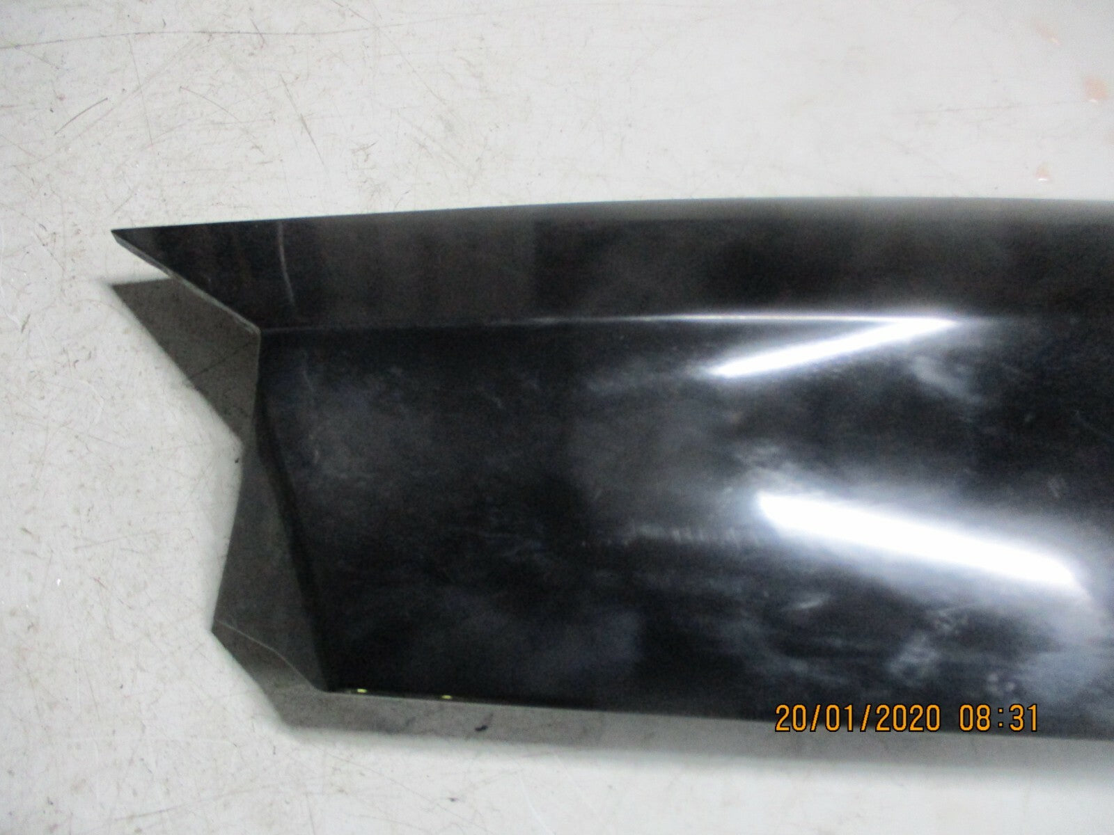 LAND ROVER DISCOVERY L550 2015 OS DRIVER SIDE DOOR PILLAR TRIM FK7229148AC