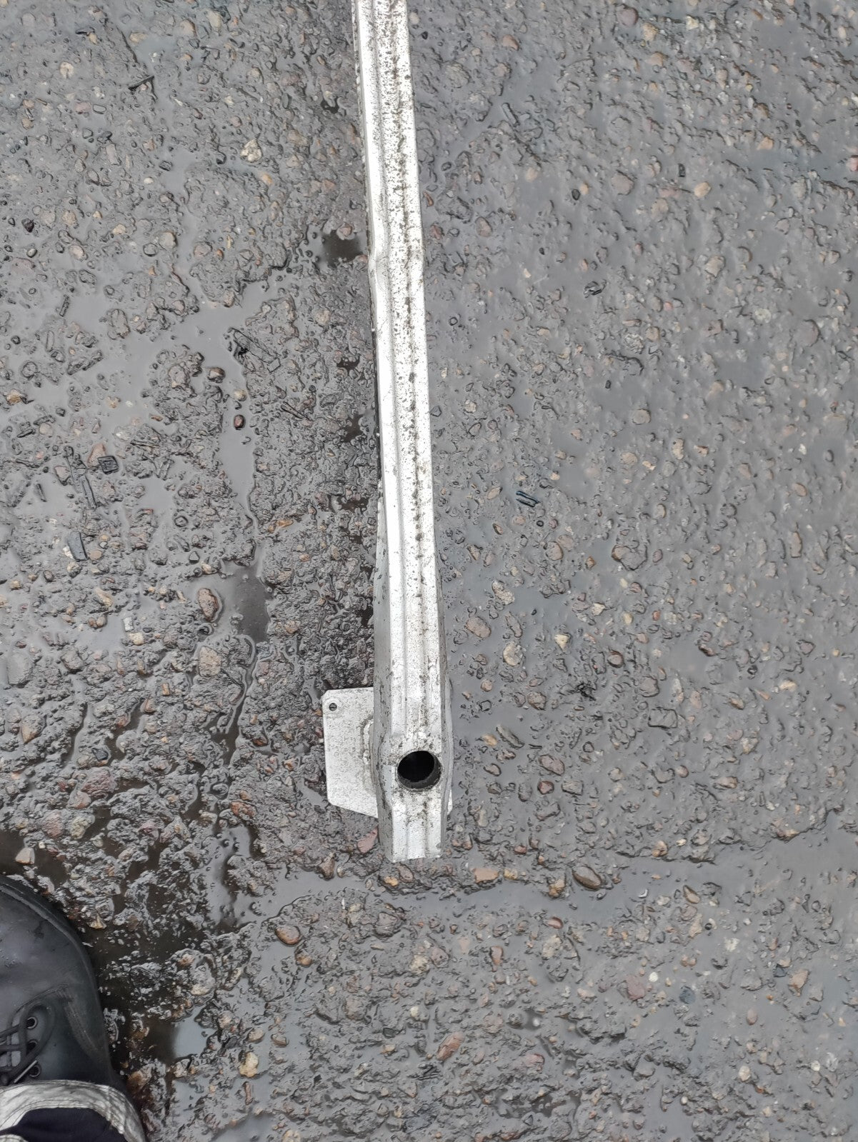 2015 RENAULT MEGANE 2 DOOR CONVERTIBLE REAR BUMPER REINFORCEMENT CRASH BAR