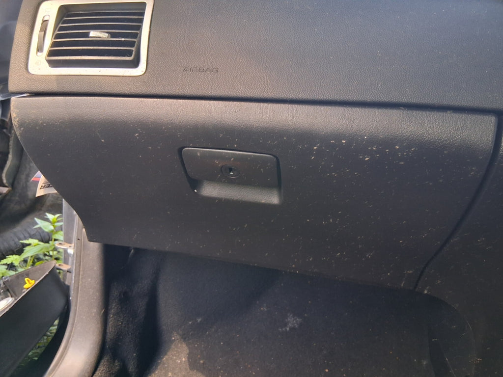 2006 PEUGEOT 307 DASHBOARD GLOVE BOX FRONT STORAGE COMPARTMENT