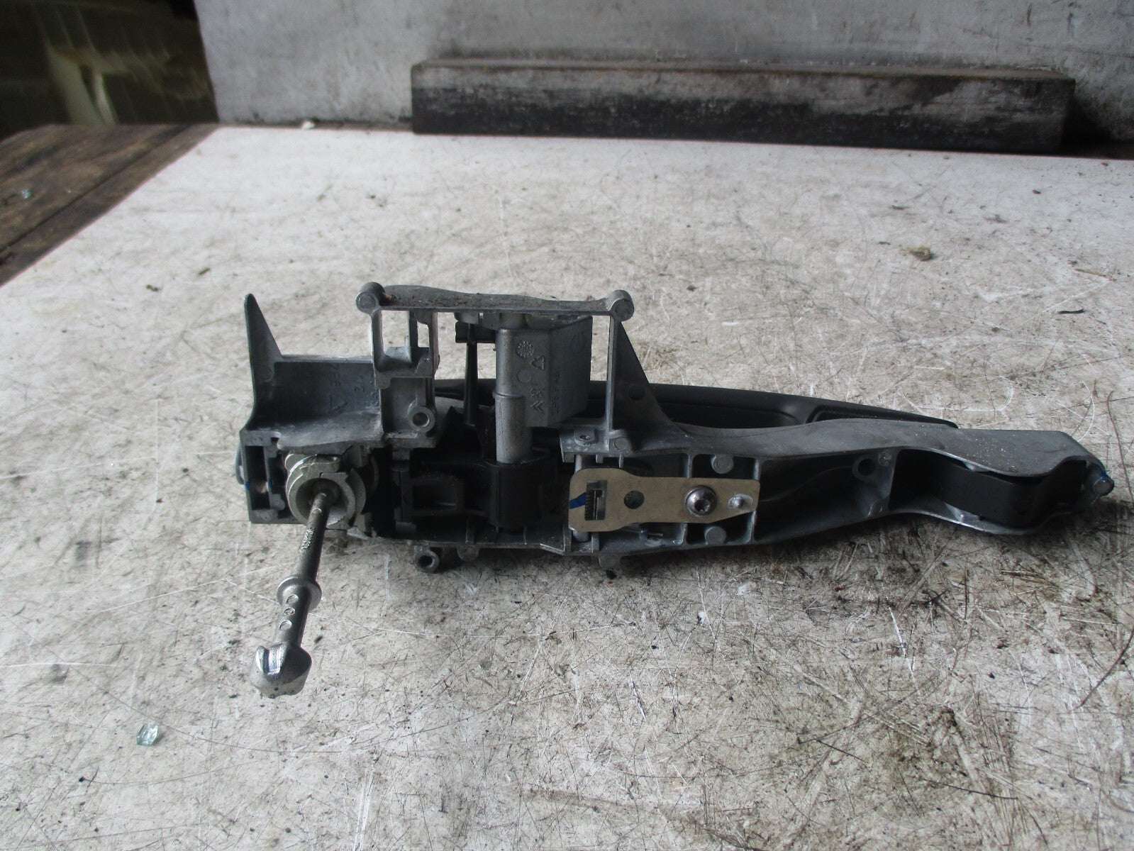 CITROEN C3 PICASSO 2016 NSF REAR PASSENGER SIDE DOOR HANDLE 9680168680
