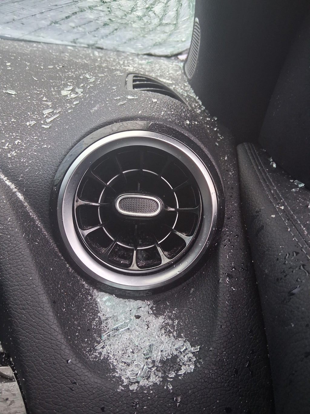 2025 MERCEDES BENZ GLA 180 H247 OSF DRIVER SIDE FRONT RIGHT AIR VENT