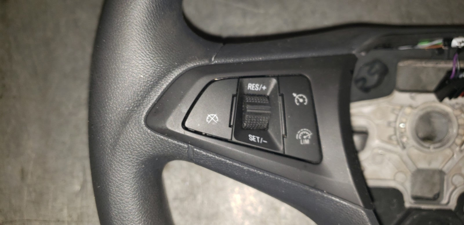 VAUXHALL VIVA 2018 MULTI FUNCTIONAL STEERING WHEEL 453798480