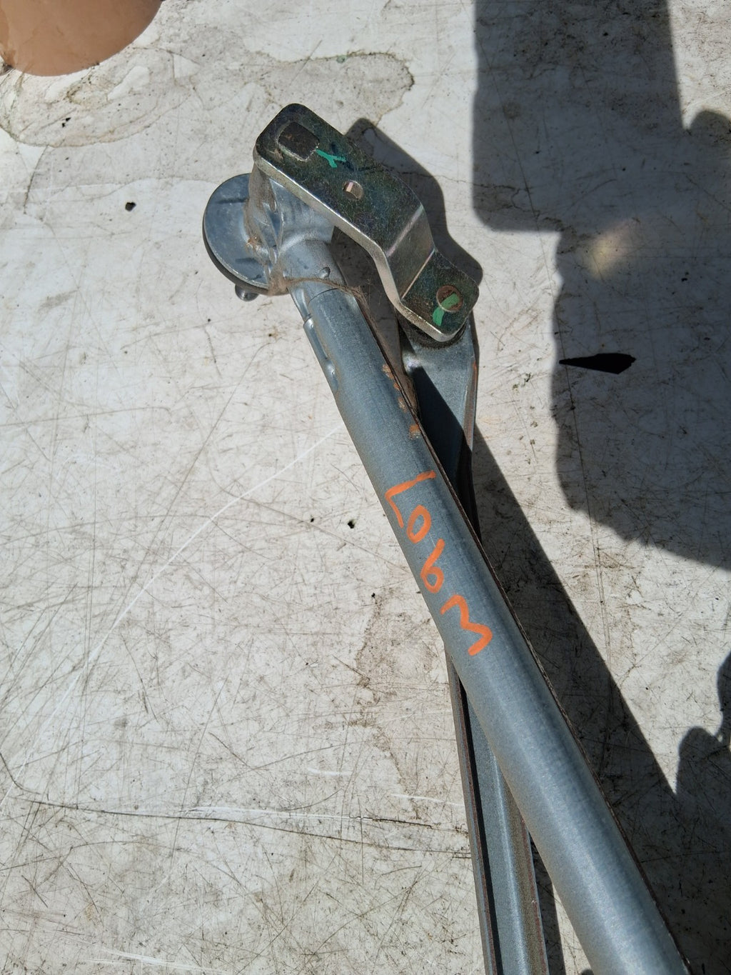 2021 MERCEDES SPRINTER W907 FRONT WIPER MOTOR & LINKAGE W000087789