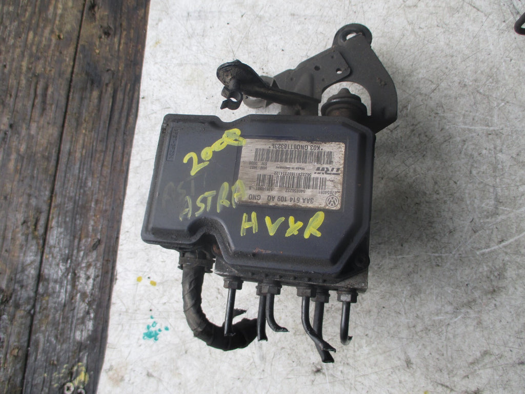 VW VOLKSWAGEN ASTRA H VXR 2008 2.0  PETROL  ABS PUMP 3AA614109AQ