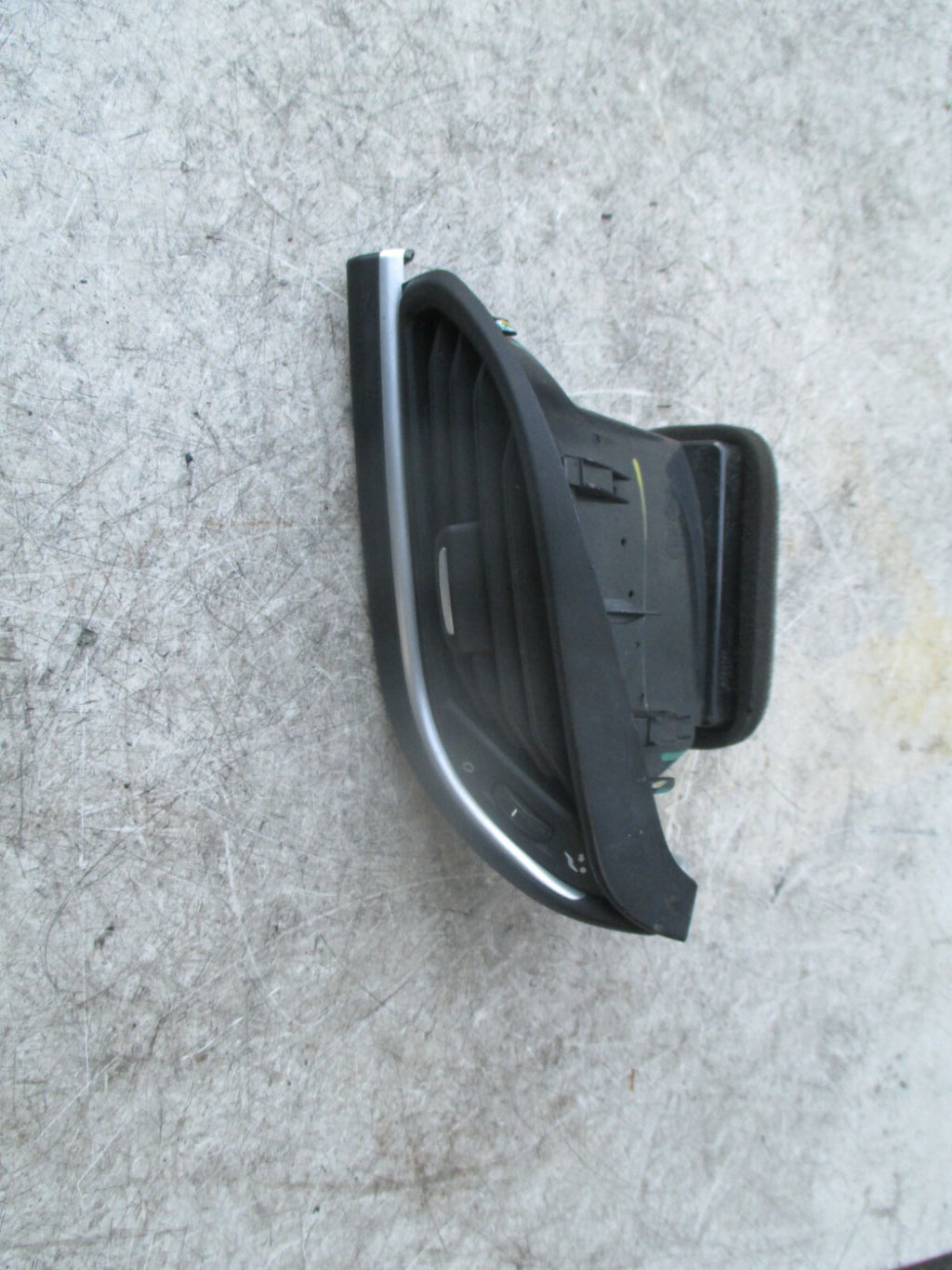 FIAT TIPO 2017 MK2 OSF FRONT DRIVER SIDE DASHBOARD AIR VENT GRILL