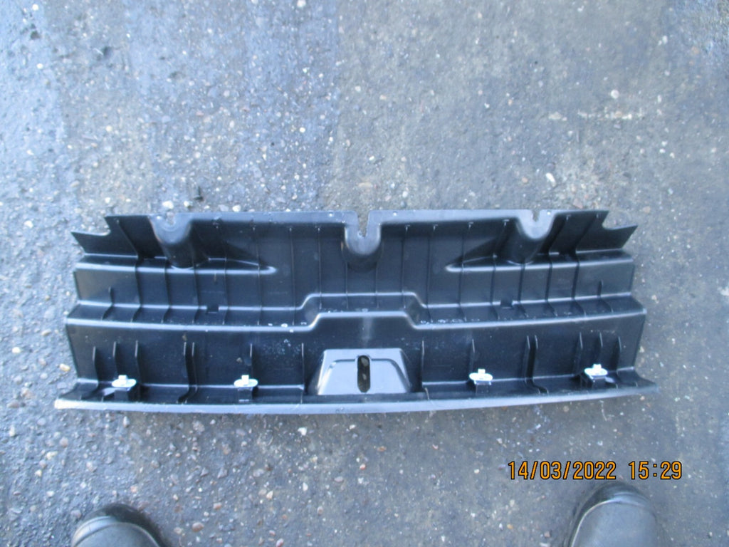 JAGUAR XE 2019 BOOT LID TAILGATE INTERIOR TRIM PANEL GX73-406A64-A