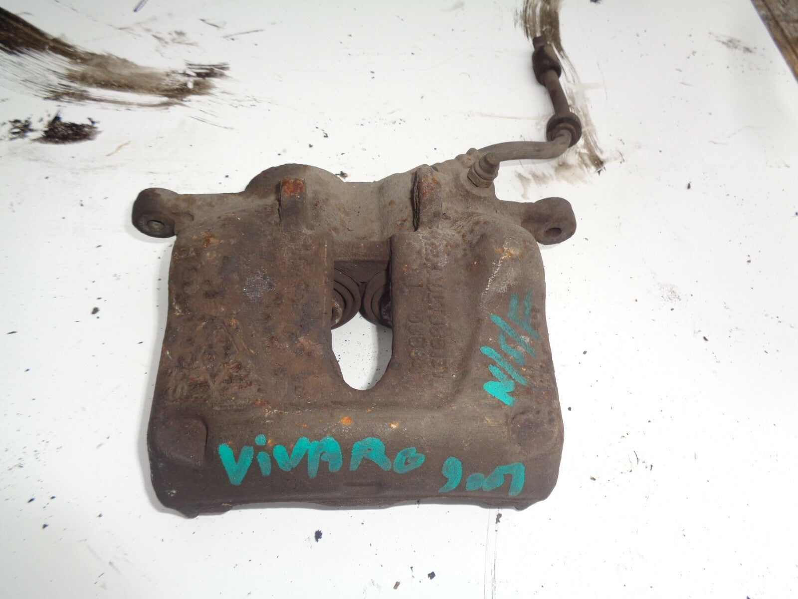 VAUXHALL VIVARO MK1 2007 PASSENGER NEAR SIDE FRONT BRAKE CALLIPER