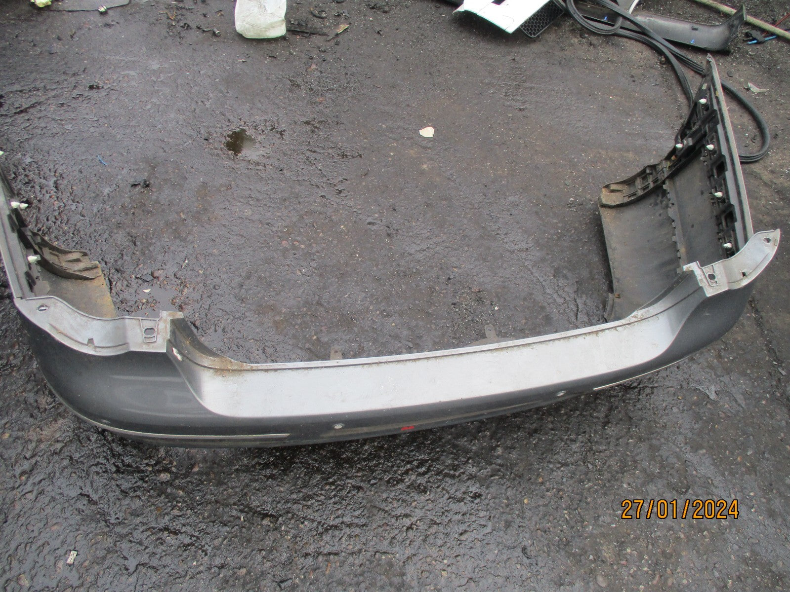 VW VOLKSWAGEN PASSAT B6 2008 REAR COMPLETE BUMPER GREY