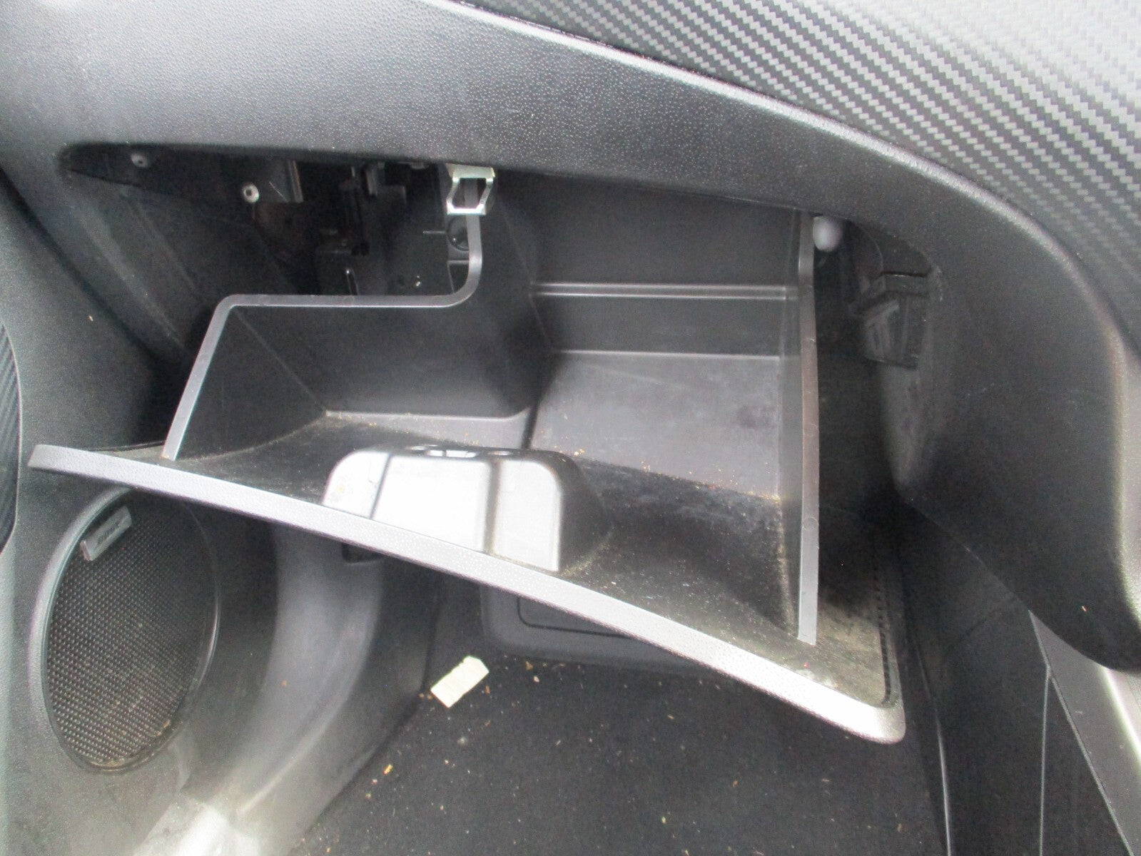 2015 ALFA ROMEO MITO 3 DOOR NS PASSENGER SIDE STORAGE COMPARTMENT GLOVEBOX
