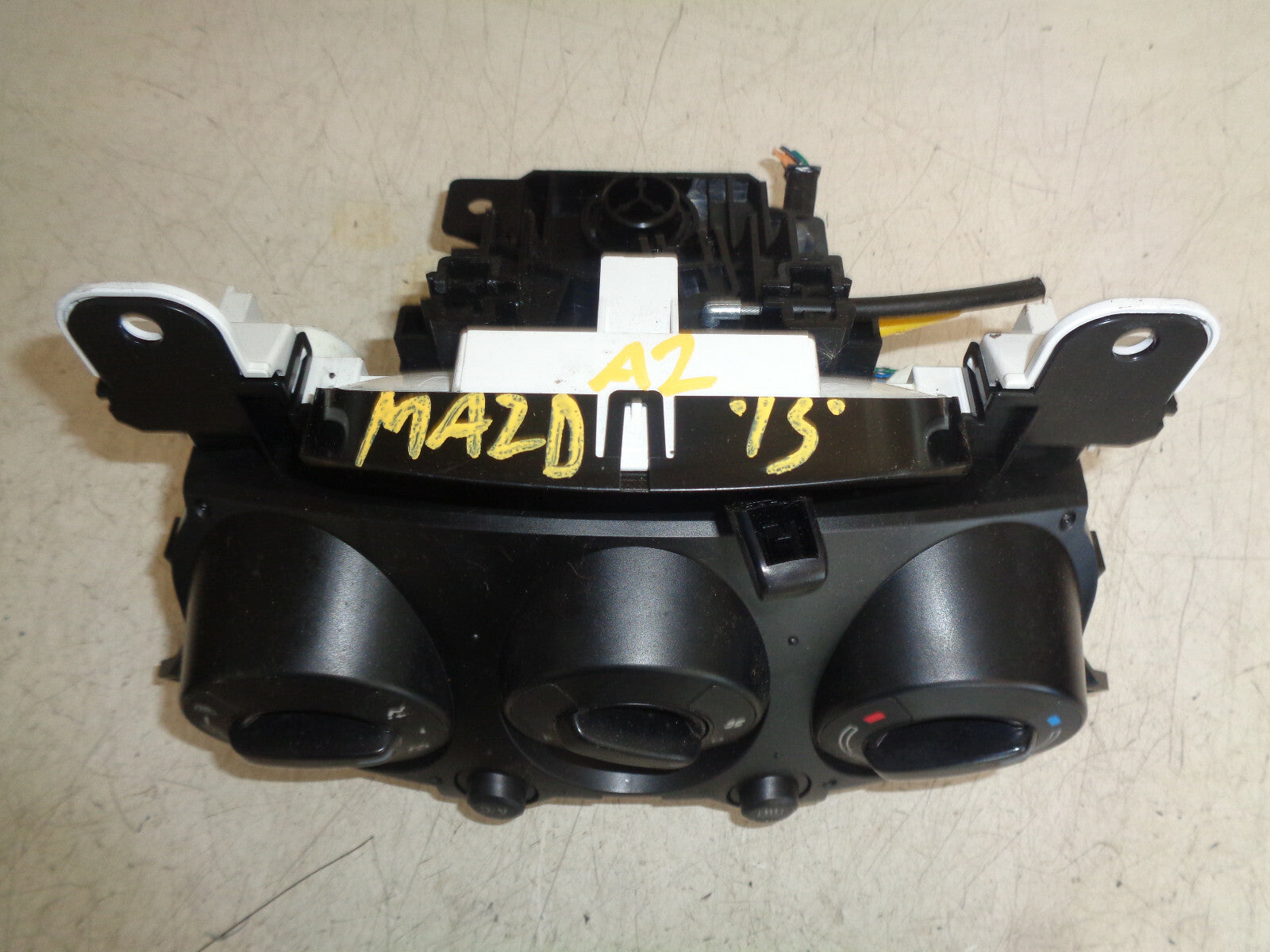 MAZDA 2 MK3 DJ 2015 HEATER AC CLIMATE CONTROL SWITCH PANEL UNIT